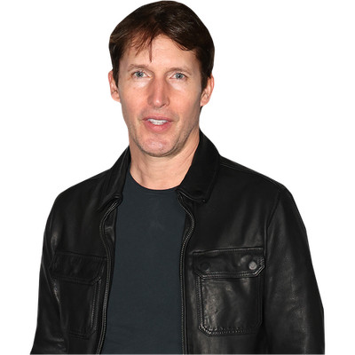 James Blunt (Black Outfit) Halber Körper Buddy Ausschnitt