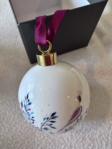 Sara Miller & Portmeirion Rebhuhn im Birnbaum Christbaumkugel Ornament - Bild 2 von 11