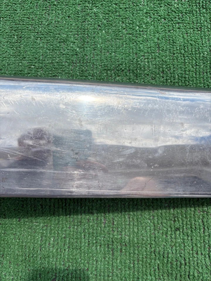 1951 1952 1953 Kaiser 4 door lower back quarter panel trim passengers side Foto 4 de 4