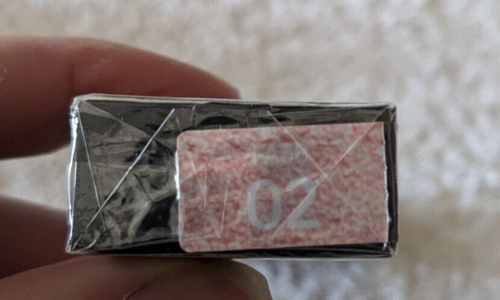 Focallure Eyeshadow Pencil - Shade 02 - Picture 2 of 2