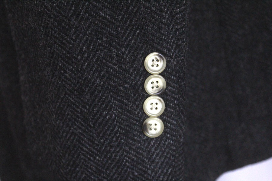 Picture 3 of 9