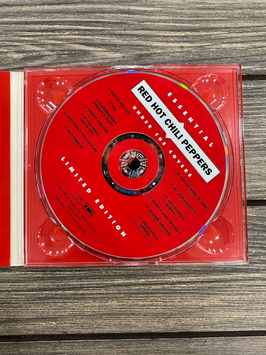 Vtg RED HOT CHILI PEPPERS - Under the Covers: Essential NM