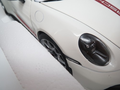 NOREV 187306 Porsche 911 GT3 "2021" (bianco/rosso) 1:18 IMBALLO ORIGINALE!! - Foto 7 di 15