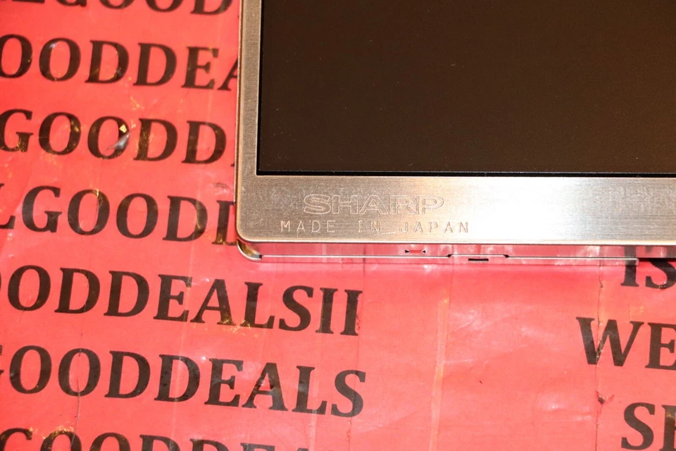Sharp LQ057V3DG02 LCD Display Panel - Image 2 of 3