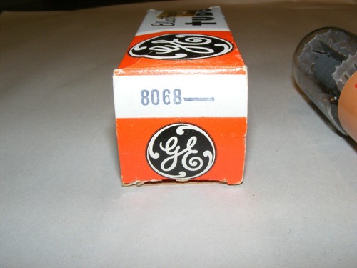 GE Electric Tube 8068 (A17) - Picture 2 of 7