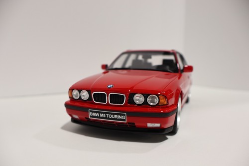 1:18 OTTO MOBILE BMW M5 E34 TOURING RED MODEL CAR OT951 - Picture 6 of 9