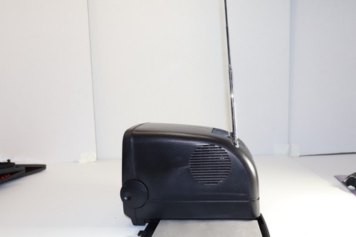 Black & White  Alaron 5" Portable Mini TV TV-630 RWA Rechargeable Am/FM RADIO - Picture 19 of 23