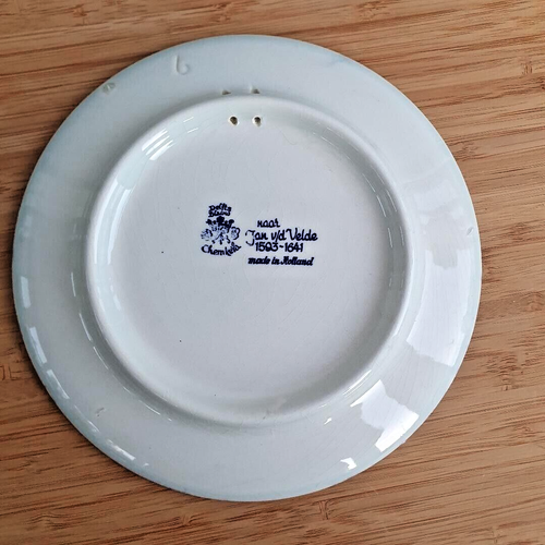 Delft blue and white pottery plates 1 pair, 2 of the four seasons - Picture 4 of 4