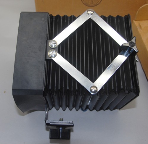 Calumet 4x5 Bellows Compendium Lens Hood With 12 Filter Holders in Box - Picture 5 of 11