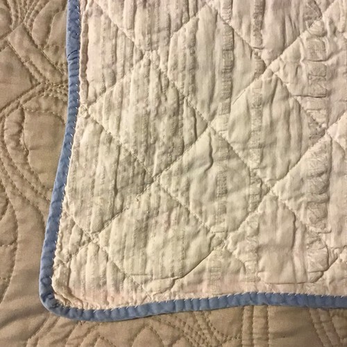Vintage Baby Blanket Pink Crib Quilt Sunbonnet Sue Farmhouse Nursery - Picture 7 of 10