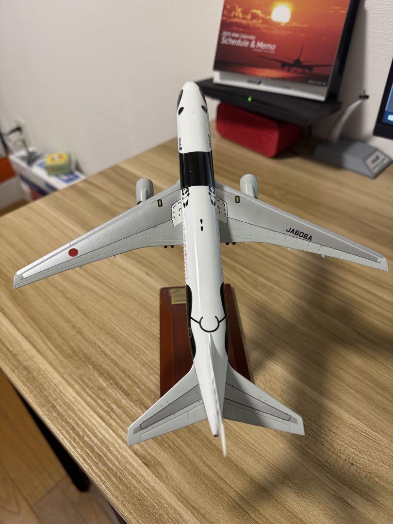 ANA Boeing 767300ER Fly Panda JA606A 1/200 Model NH20026 | eBay ANA Boeing 767300ER Fly Panda JA606A 1/200 Model NH20026 | eBay