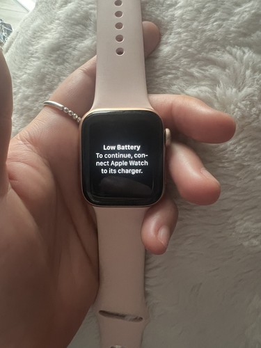 Apple Watch Series 3 - Picture 2 of 10