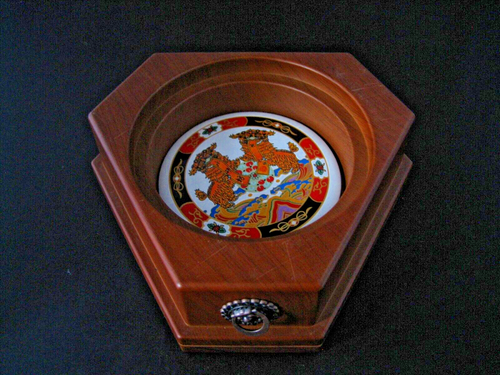 Chinese Shui Jing Fang wooden ashtray - Afbeelding 1 van 7