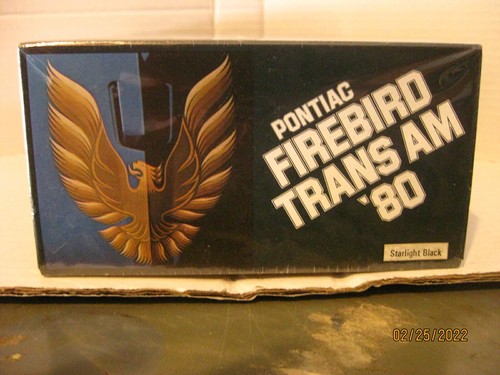 1980 PONTIAC FIREBIRD HARDTOP 1/25 scale PROMO / KIT , BLACK UNBUILT FACT.SEAL - Picture 2 of 4
