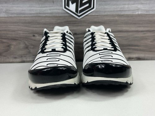 *RAR Herren Nike Air Max Plus Essentials+ "Panda" schwarz weiß Größe 12 FV6264 001 - Bild 4 von 13