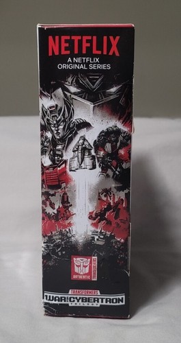 Transformers War Cybertron Netflix Autobot Chromia Walmart Exclusive - Picture 4 of 7