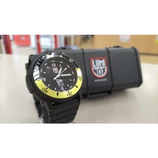 LUMINOX Quartz Analog Wristwatch LUMINOX NEWERA 3001 70THANNIVE