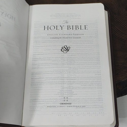 ESV Thinline Bible TruTone Brown Crossway 2011 Red Letter Edition Embossed - Bild 9 von 16