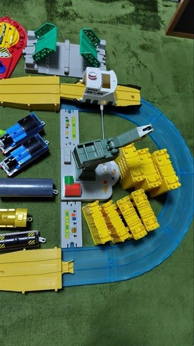Plarail Thomas The Tank Engine Cruise Set Graduation - Picture 6 of 11