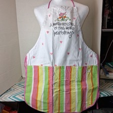 Full Apron Tie at Neck and at Waist, A Mothers Love is Tied with Heart Strings.