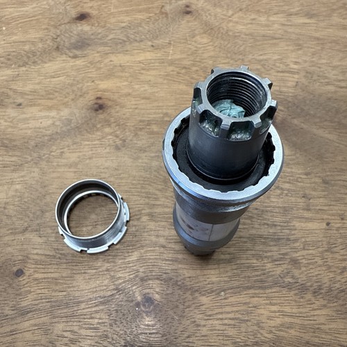 Shimano Ultegra BB-6500 English Bottom Bracket 118.5 X 68mm Triple Octalink V1 - Picture 7 of 8