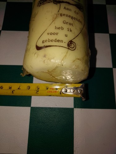 100% original antique candle. Sold as such. Please look at the pictures - Picture 3 of 8