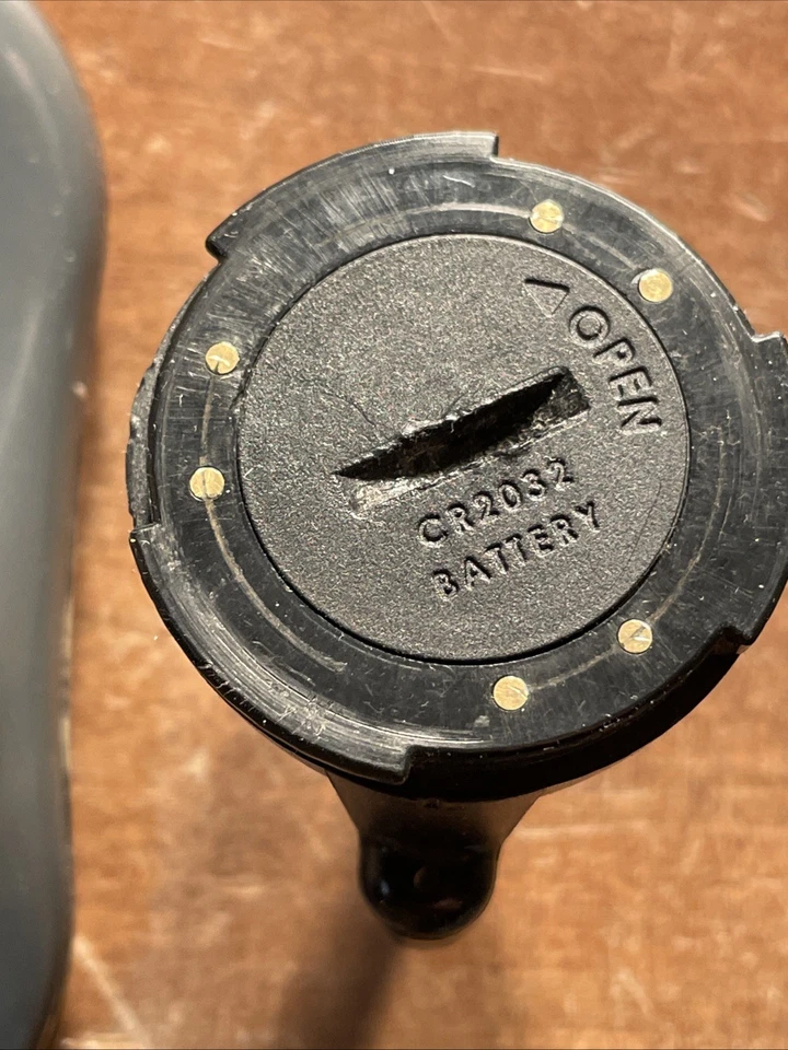 ORDENADOR DE CICLISMO IBIKE IPRO con montaje en barra. Solo montaje Head&Bar. Funciona muy bien Foto 4 de 4