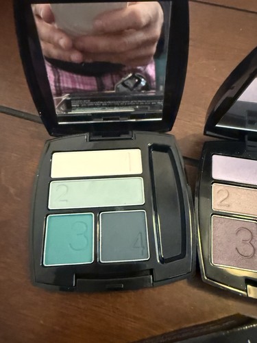 Avon True Color Eyeshadow Quad AND LIP Liner READ - Picture 3 of 6