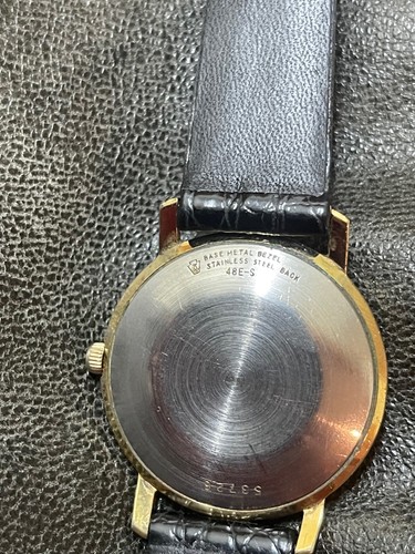 Mid-Centurn Modern textured dial slim Swiss 1950s Croton waterproof old watch - Picture 8 of 10