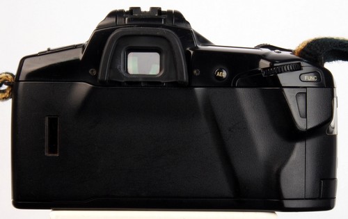 Minolta Dynax 7xi Autofocus 35mm Film SLR +AF Zoom 28-80mm f/4-5.6 Macro LensKit - Picture 9 of 10
