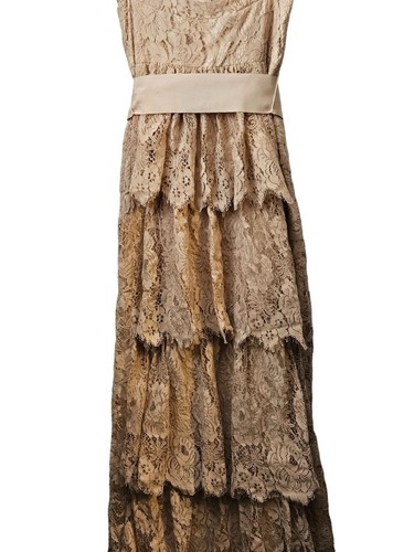 James Coviello BHLDN Aerin Elegant Lace Halter Dress W/ Sash & Tiered Back 2 - Picture 6 of 16