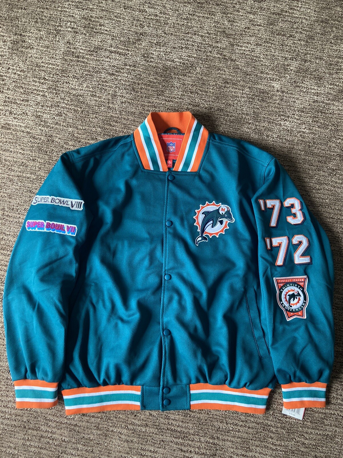 Picture 1 of 16