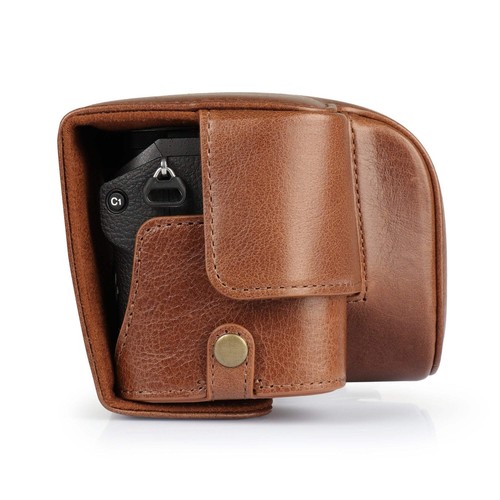 MegaGear Sony Alpha A6700 (16-50mm) Top Grain Leather Camera Case - Picture 8 of 26
