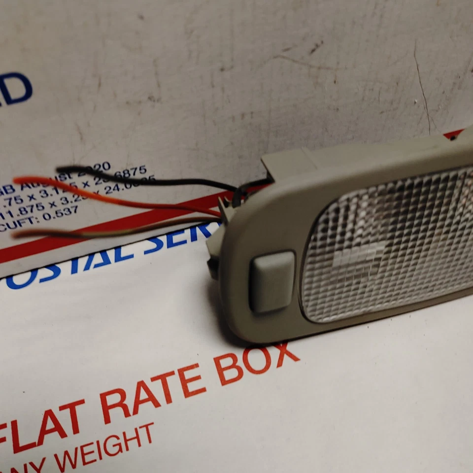 02 03 04 05 06 07 Buick Rendezvous Luz Domo Superior Lámpara Mapa OEM 2002 - 2007 Foto 2 de 4