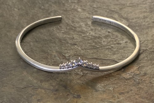 NEW Authentic PANDORA S925 Ale Silver Pave Tiara Wishbone Bangle Bracelet - 第 1/9 張圖片