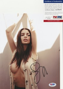 Emily-Ratajkowski-Sexy-Model-Signed-Autograph-8x10-Photo-PSA-DNA-COA-2