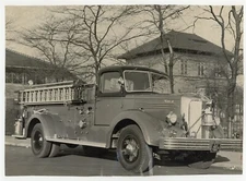 Chicago Tribune 1948 Chicago Fire Department Pumper Photograph 10x7 w/COA J9320