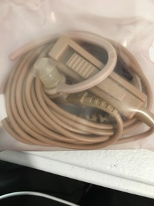 Motorola-HMN9754D-Beige-Surveillance-Kit-Mic-With-Hook-Style-Earpiece