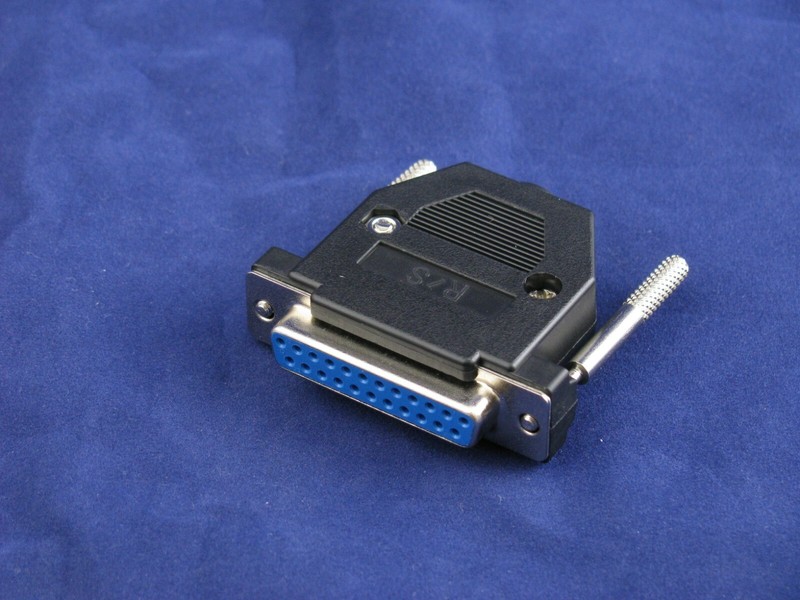 Amiga DB23F Video Connector + Hood NEWLEY MANUFACTURED!! Ships from USA