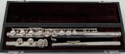 Yamaha YFL-514 Flute Music Instrument Silver good condition Yamaha YFL-514 Flute Music Instrument Silver good condition