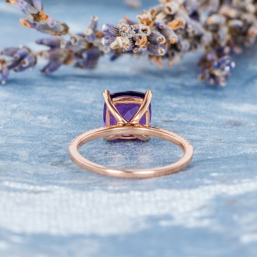 Purple Cushion Cut Amethyst 14K Yellow Gold Plated silver Dainty Wedding Ring - Bild 5 von 5