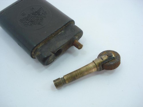 1930’s MINISTRY OF DEFENCE ADVERTISING BAKELITE LIGHTER - Picture 4 of 7