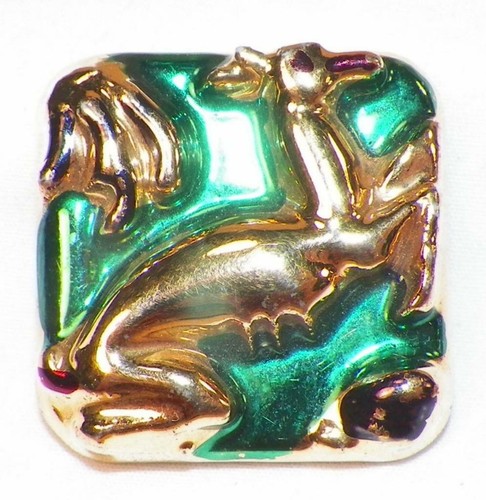 Antelope Bisque Button Gold Green Square Large Plastic Shank #1 - Picture 1 of 4