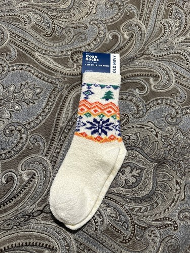 Old Navy Kleinkind Größe 3T-5T Urlaub gestreift Gripper gemütliche Crew-Socken neu mit Etikett - Bild 1 von 3