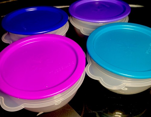 New Tupperware USA Vintage Butterfly Bowl Set One Touch Seals 16oz #2514 - Picture 6 of 10