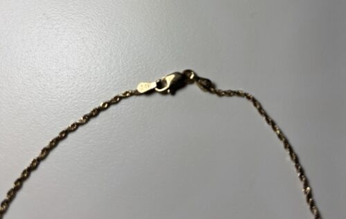 Ciondolo Nike Swoosh con collana catena in oro giallo 14 carati 17 pollici / 4 grammi - Foto 8 di 8