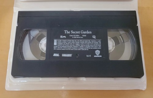 The Secret Garden (VHS, 1994, Clam Shell) Starring Maggie Smith - Picture 4 of 7