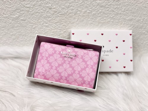 BNWT Kate Spade New York Boxed Spade Flower Medium Bifold Wallet MSRP $229