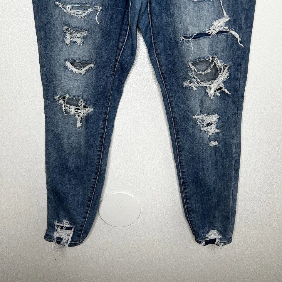American Eagle Next Level Stretch Ripped Curvy High-Rise Jegging Jeans Size 14 - Image 4 of 4