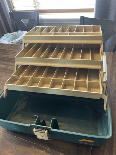 Vintage Plano Model #6803 Green Beige 3-Tray Fishing Tackle Box - Picture 7 of 7